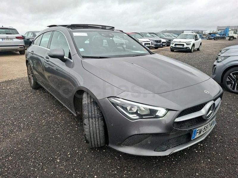 Usado Mercedes CLA180 Shooting Brake 136 CV (100 kW) 2020 Gris / plata Familiar