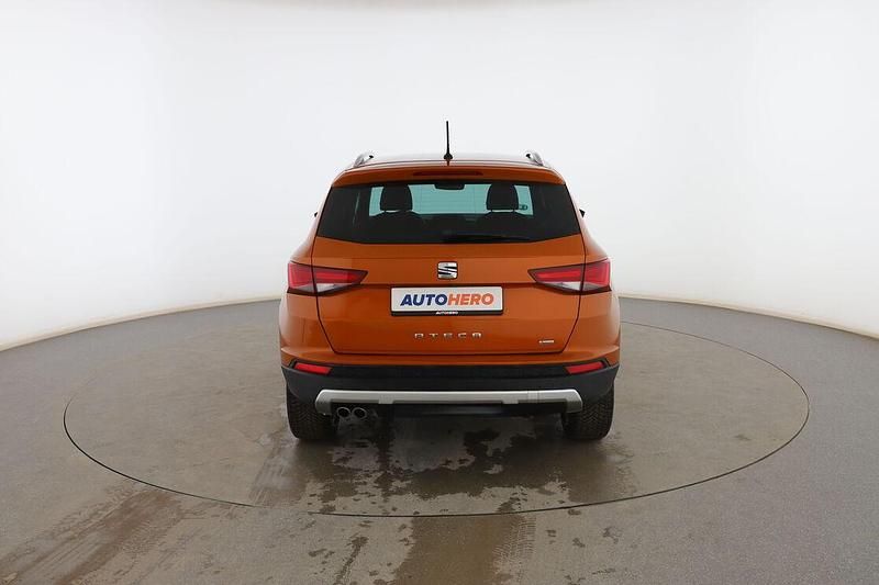 Begagnad Seat Ateca 4Drive 190 HK (139 kW) 2016 Orange SUV