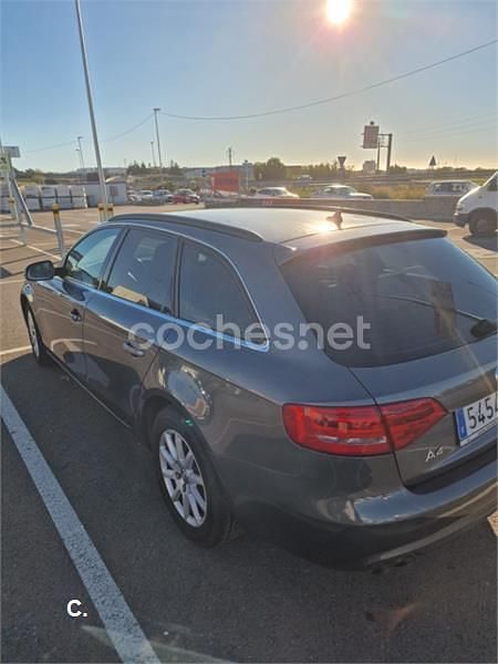 Usado Audi A4 Advanced 177 CV (130 kW) 2012 Gris / plata Familiar