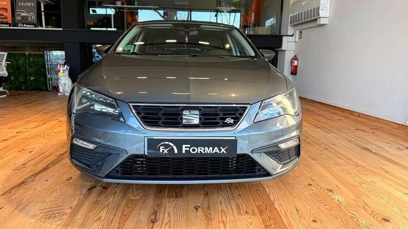 Usado Seat Leon ST Style 150 CV (110 kW) 2017 Gris Familiar