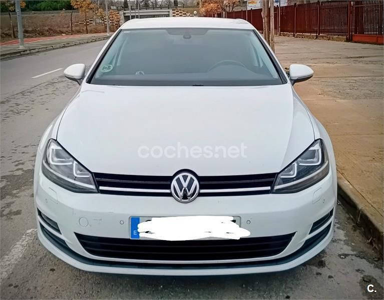 Usado VW Golf VII Advance 105 CV (77 kW) 2013 Blanco Berlina