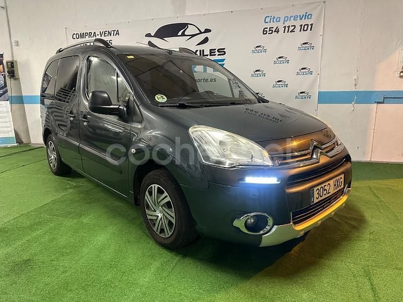 Gris / plata Usado 2014 Citroën Berlingo XTR Monovolumen | 7499 € (Buen precio) - Imagen 1/4
