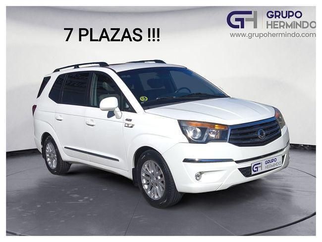 Usado Ssangyong (KGM) Rodius 155 CV (114 kW) 2014 Blanco Monovolumen