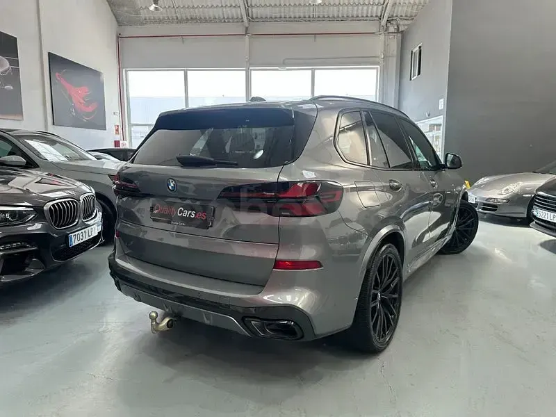 Usado BMW X5 xLine 489 CV (359 kW) 2023 Gris / plata SUV
