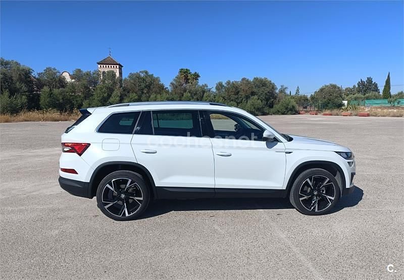 Begagnad Skoda Kodiaq Ambition 150 HK (110 kW) 2022 Vit SUV