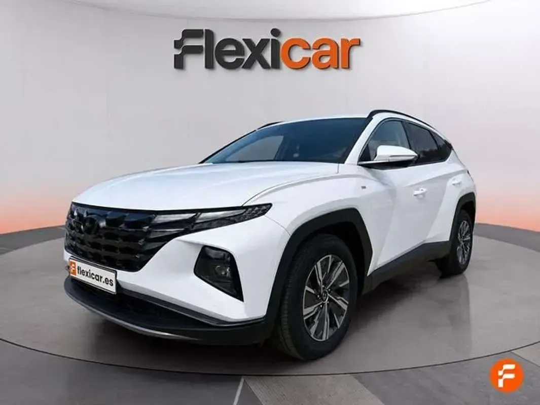 Usado Hyundai Tucson 150 CV (110 kW) 2023 Rojo SUV