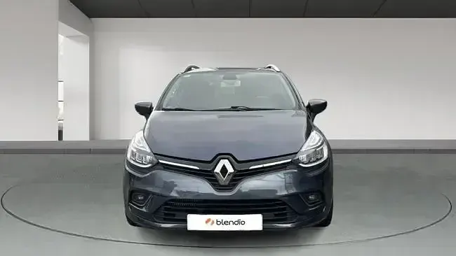Usado Renault Clio 90 CV (66 kW) 2019 Gris Familiar