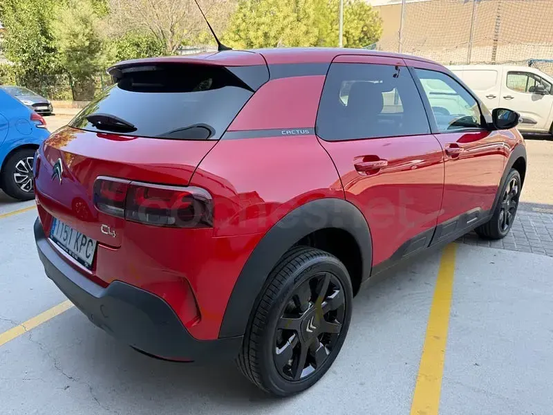 Usado Citroën C4 PureTech 130 CV (95 kW) 2018 Rojo Berlina