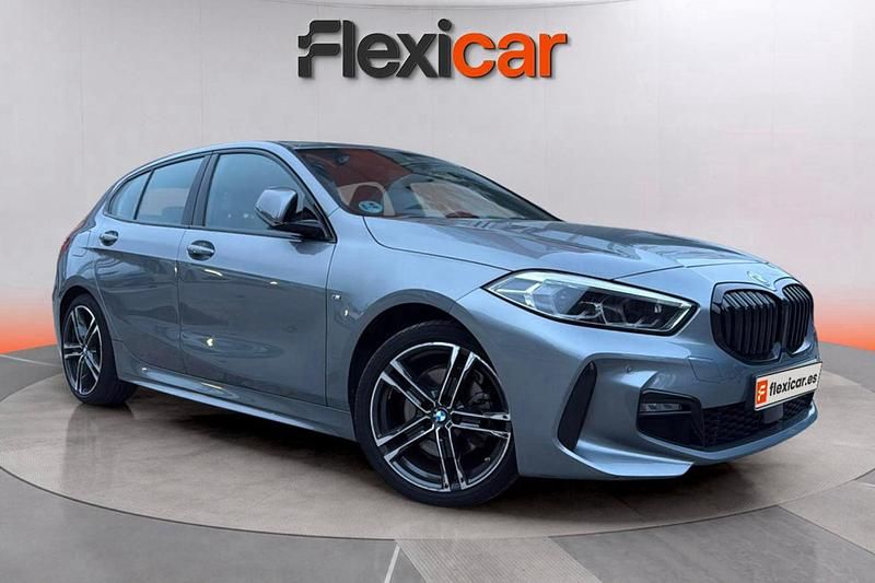 Gris Usado 2024 BMW 118 Utilitario | 23.990 € (Buen precio) - Imagen 1/4