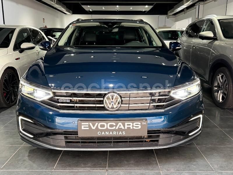 Usado VW Passat GTE 218 CV (160 kW) 2022 Azul Familiar
