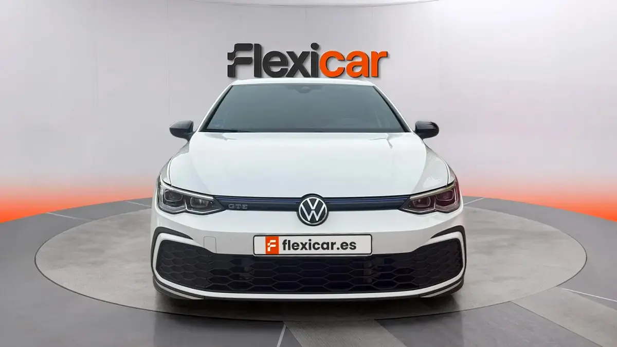 Usado VW Golf VIII GTE 245 CV (180 kW) 2021 Blanco Berlina