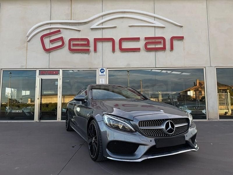 Usado Mercedes C220 170 CV (125 kW) 2017 Gris / plata Coupe