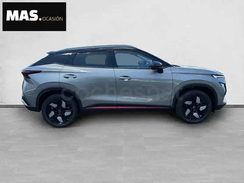 Usado Omoda 5 147 CV (108 kW) 2024 Gris / plata SUV