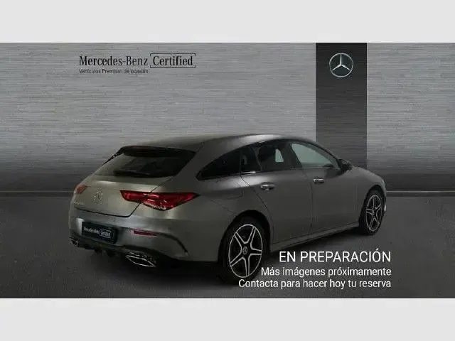 Usado Mercedes CLA250e Shooting Brake 218 CV (160 kW) 2022 Gris montaña Familiar