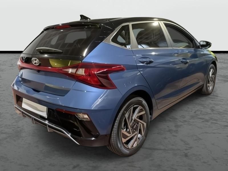 Nuevo Hyundai i20 Blackline 100 CV (73 kW) 2025 Azul vibrant (techo negro) Utilitario
