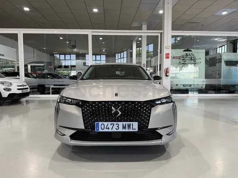 Usado DS Automobiles DS4 130 CV (95 kW) 2025 Gris / plata SUV