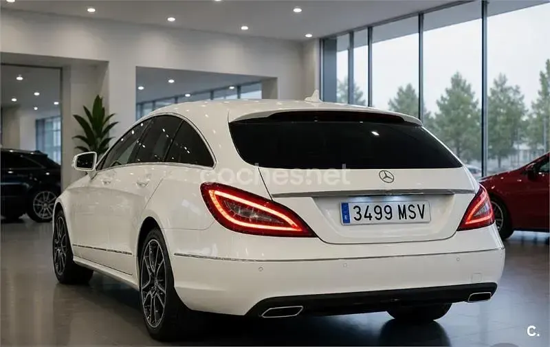 Usado Mercedes CLS250 Shooting Brake 204 CV (150 kW) 2012 Blanco Familiar