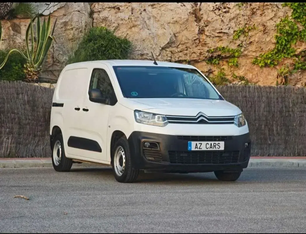 Usado Citroën Berlingo 102 CV (75 kW) 2021 Monovolumen