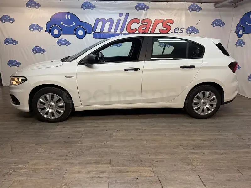Usado Fiat Tipo Pop 120 CV (88 kW) 2018 Blanco Berlina