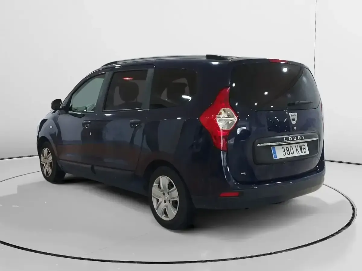 Usado Dacia Lodgy Comfort 102 CV (75 kW) 2019 Azul Monovolumen