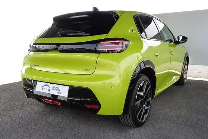 Usado Peugeot e-208 GT 114 kW (156 CV) 2024 Utilitario
