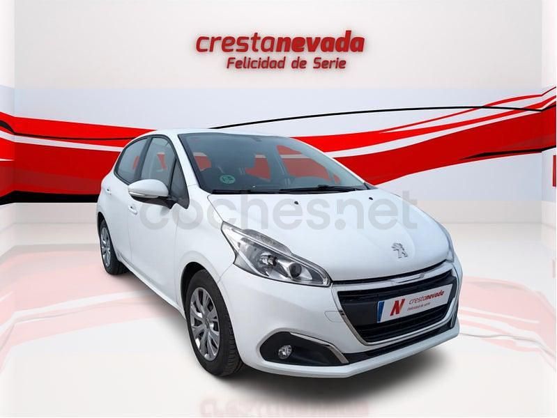 Usado Peugeot 208 Active 75 CV (55 kW) 2017 Blanco Utilitario