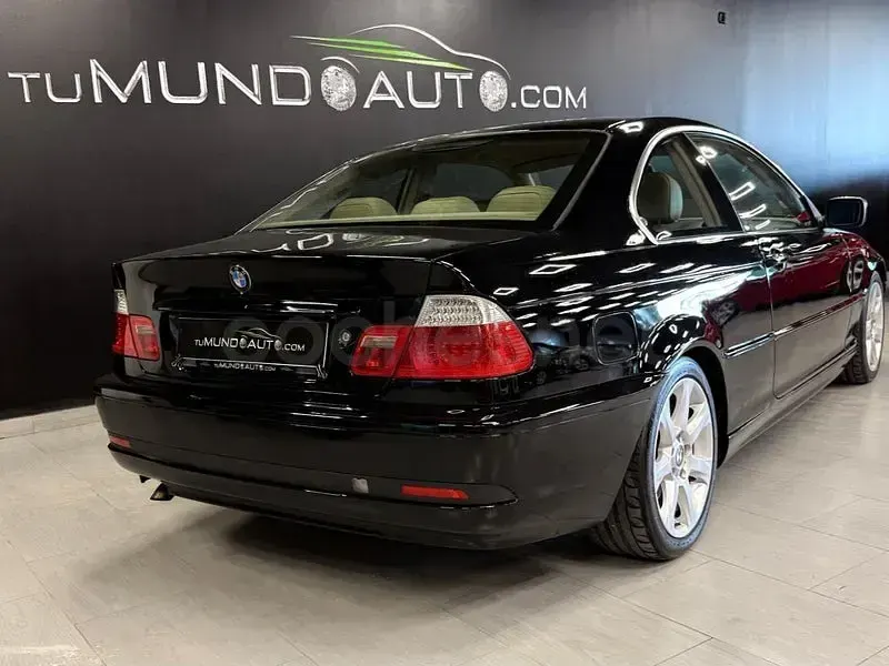 Usado BMW 320 150 CV (110 kW) 2004 Negro Coupe
