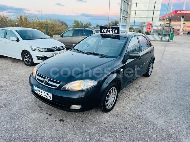 Negro Usado 2005 Chevrolet Lacetti CDX Berlina | 2750 € (Precio justo) - Imagen 1/4