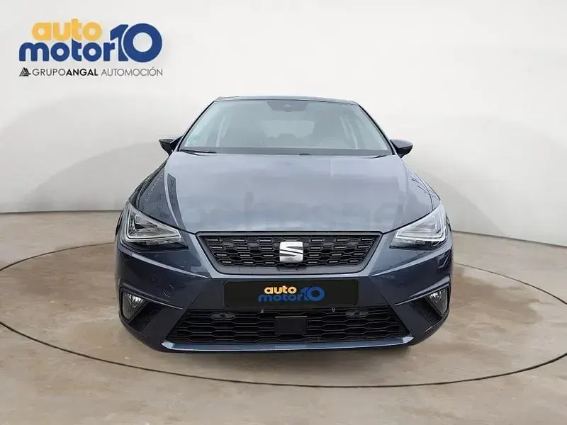 Usado Seat Ibiza Reference 80 CV (58 kW) 2023 Azul Utilitario