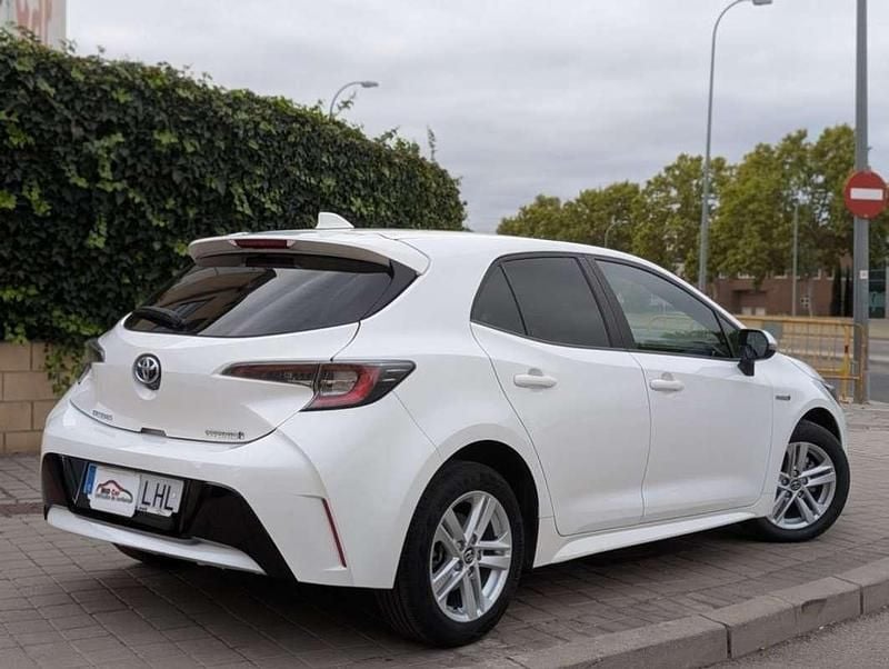 Usado Toyota Corolla Active 122 CV (89 kW) 2020 Blanco Utilitario