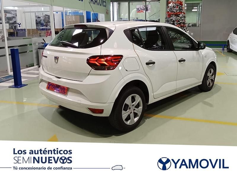 Usado Dacia Sandero Essentiel 91 CV (66 kW) 2021 Blanco Berlina