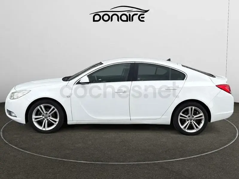 Usado Opel Insignia Sport 131 CV (96 kW) 2010 Blanco Berlina