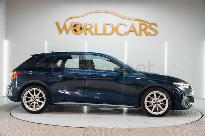 Usado Audi A3 150 CV (110 kW) 2023 Azul Berlina