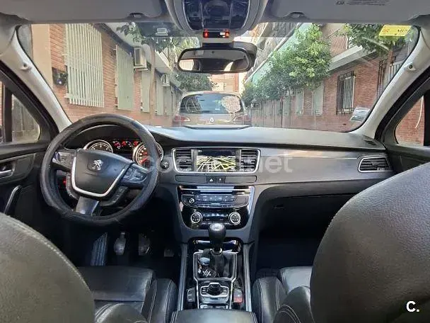 Usado Peugeot 508 Allure 163 CV (119 kW) 2012 Negro Berlina
