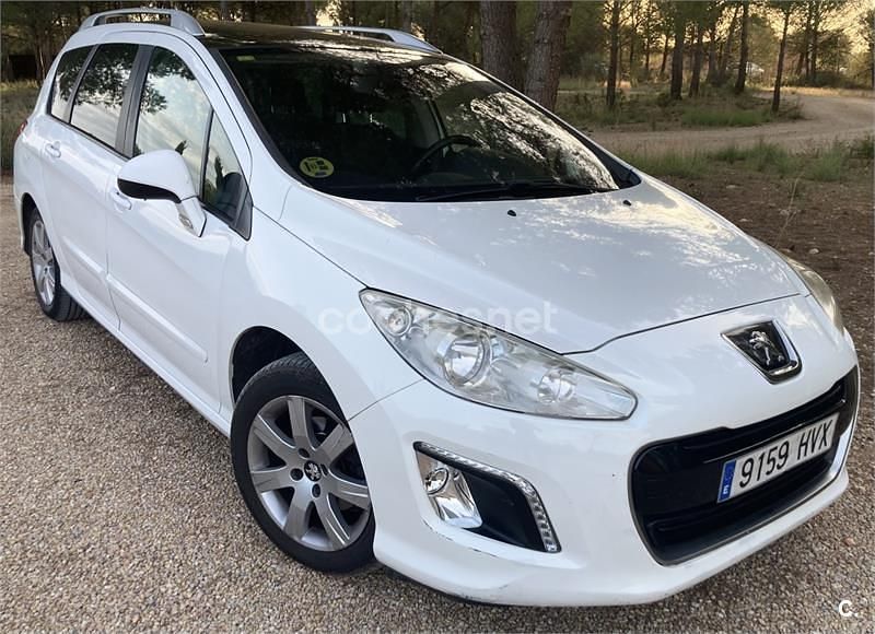 Blanco Usado 2014 Peugeot 308 SW Active Familiar | 6300 € (Precio justo) - Imagen 1/4