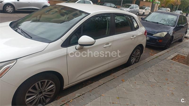 Usado Citroën C4 Tonic 95 CV (69 kW) 2012 Blanco Berlina