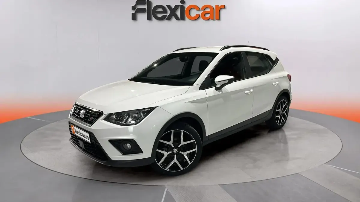 Używany Seat Arona FR 116 KM (85 kW) 2020 Biały SUV