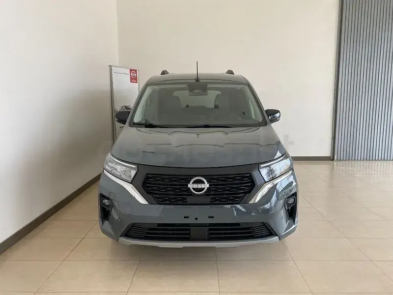 Nuevo Nissan Townstar N-Connecta 130 CV (95 kW) 2026 Gris / plata Monovolumen
