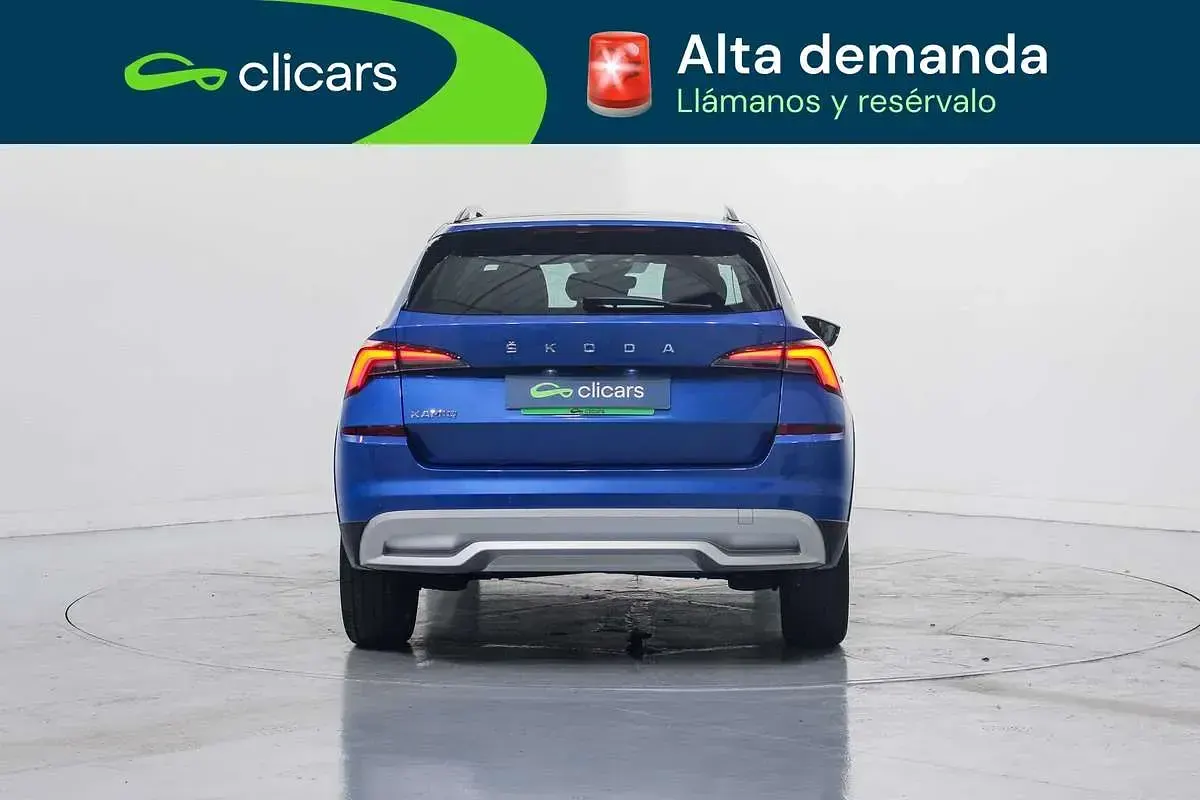 Usado Skoda Kamiq Ambition 150 CV (110 kW) 2021 Azul SUV