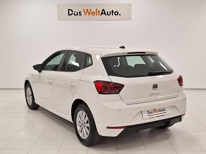 Usado Seat Ibiza Style 80 CV (58 kW) 2025 Blanco Utilitario