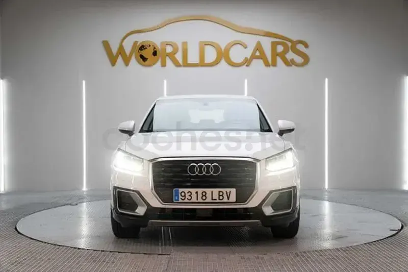 Usado Audi Q2 Design 116 CV (85 kW) 2019 Blanco SUV