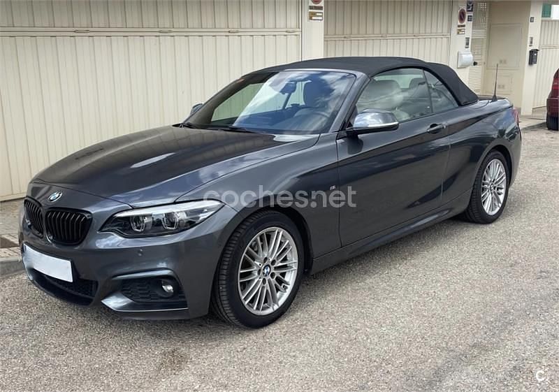 Usado BMW 218 Comfort Edition 150 CV (110 kW) 2019 Gris / plata Descapotable