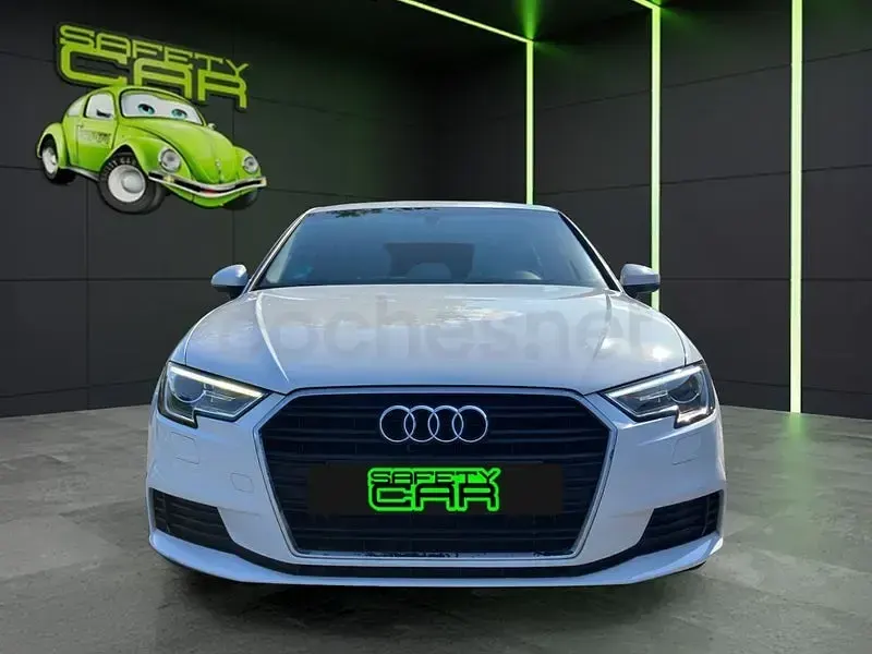 Usado Audi A3 150 CV (110 kW) 2019 Blanco Berlina