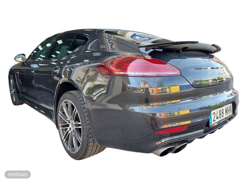 Usado Porsche Panamera Turbo 520 CV (382 kW) 2015 Negro Berlina