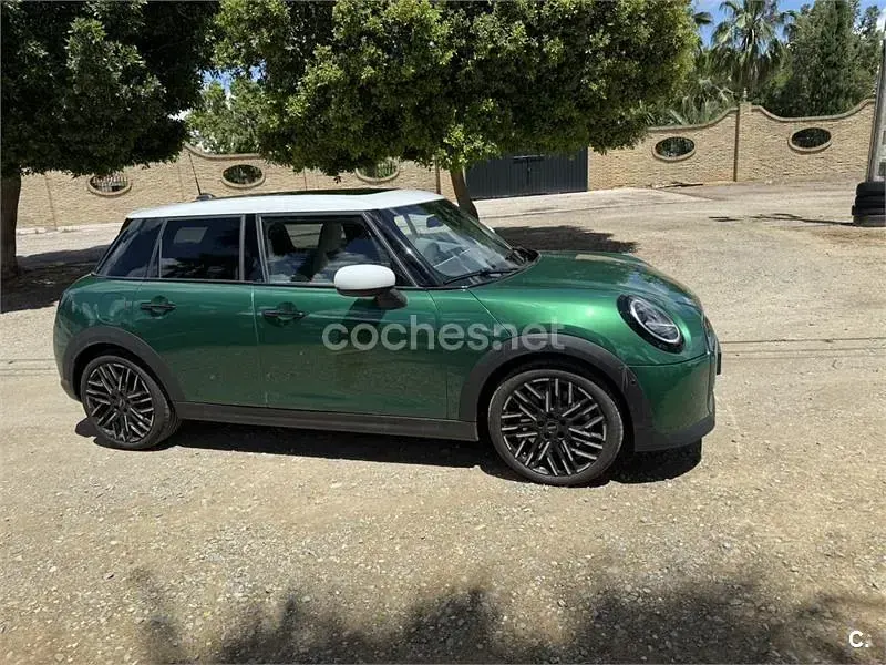 Usado Mini Cooper S 178 CV (130 kW) 2024 Verde Utilitario
