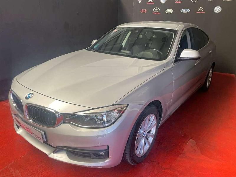 Usado BMW 318 Gran Turismo 143 CV (105 kW) 2015 Gris Berlina
