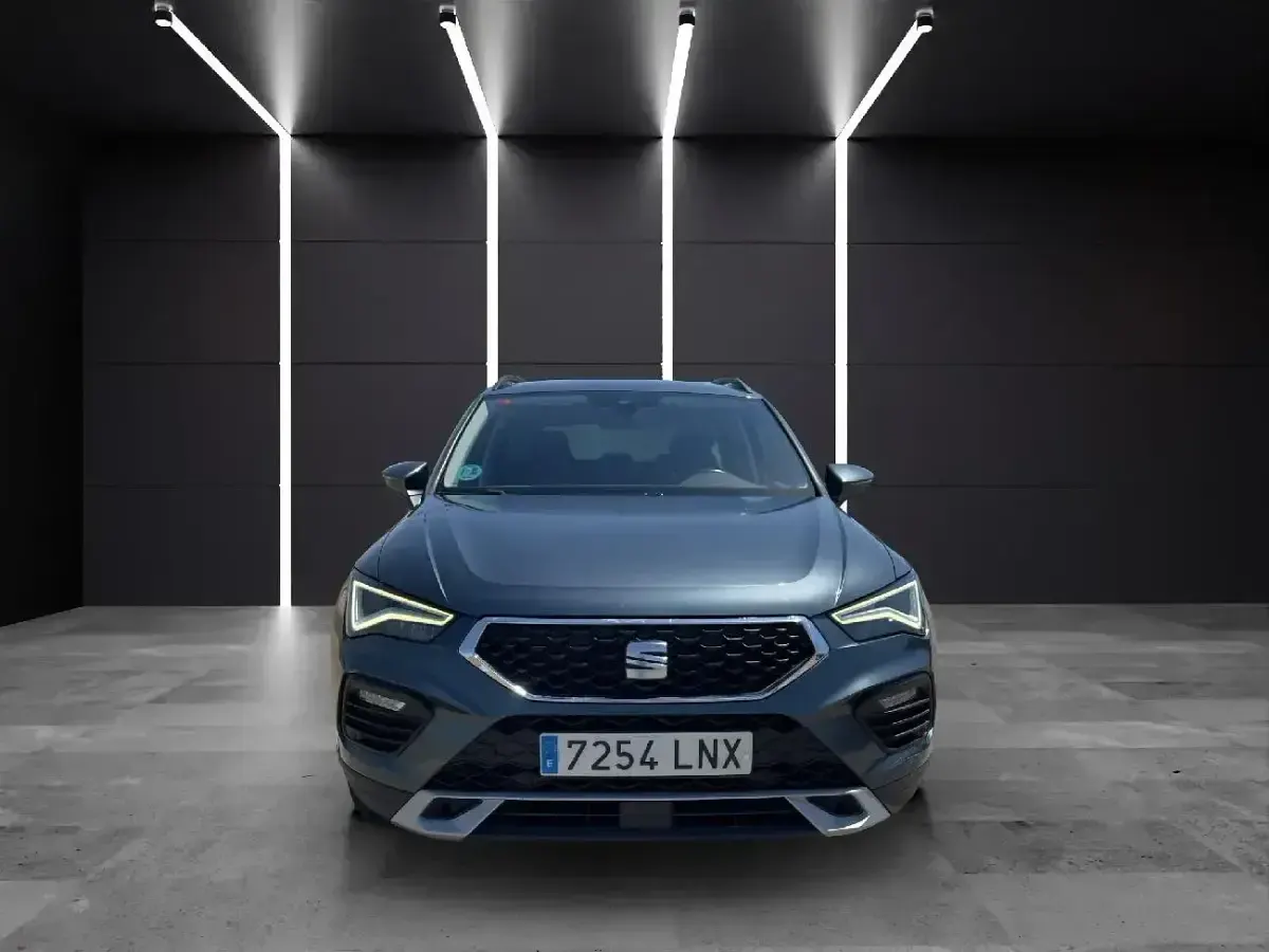 Usado Seat Ateca Style 115 CV (84 kW) 2021 Gris SUV