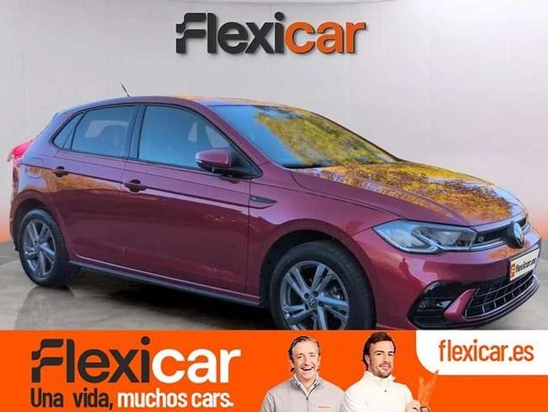 Usado VW Polo R-line 95 CV (69 kW) 2023 Rojo Utilitario