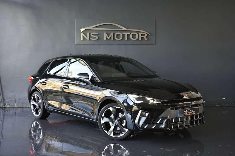 Usado Cupra Leon 150 CV (110 kW) 2024 Negro Utilitario