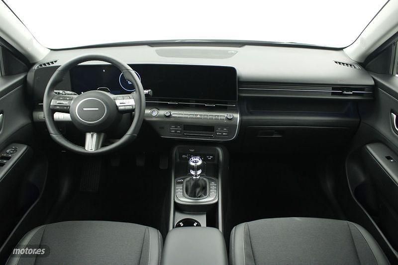 Nuevo Hyundai Kona 120 CV (88 kW) 2025 Gris SUV